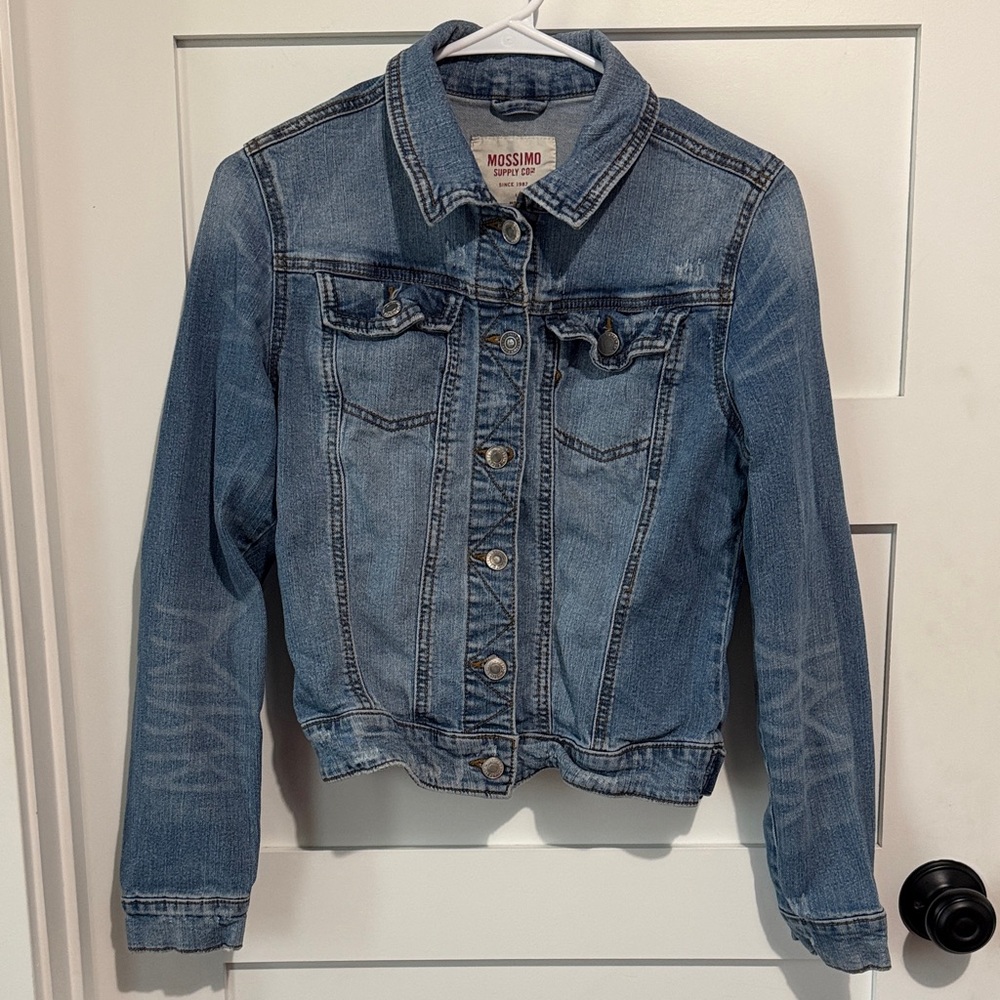 Kid’s Mossimo Blue Denim Jacket Medium